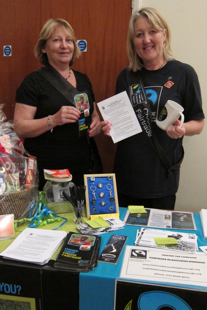 (Left to right) Daphne Bright and Pat Statham: Fairtrade in Eastleigh Borough campaign.