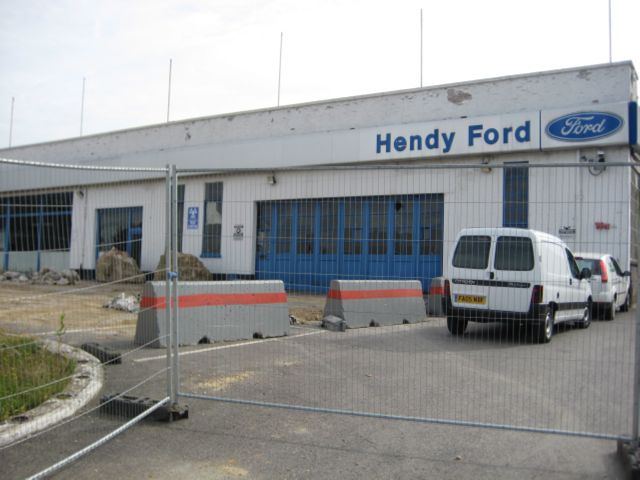 Hendy Ford, Chandler's Ford. Image credit: Lorraine Colliss. 17th September 2007