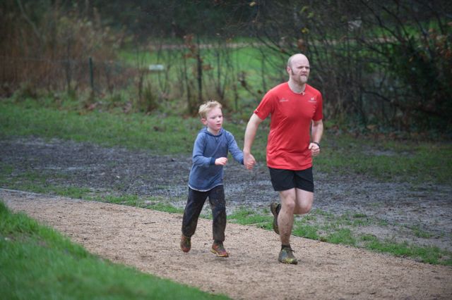 Eastleigh parkrun for adult and children - Jan 2016. Image credit: Paul Hammond