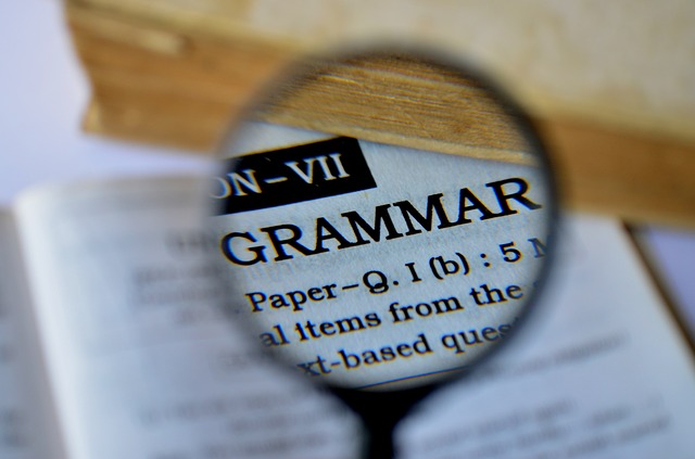 Deliberate distortion of the English grammar is not uncommon. Image by PDPics via Pixabay.