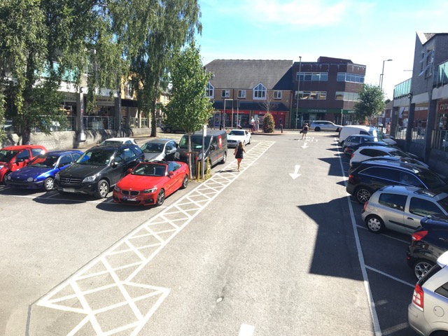 Fryern Arcade in Chandler's Ford (image via P Bellman). Parking restrictions have been removed.