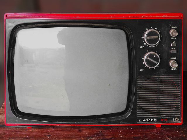 When TVs were like this, watching the box was a proper family occasion - Pixabay