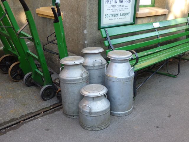 milk churns