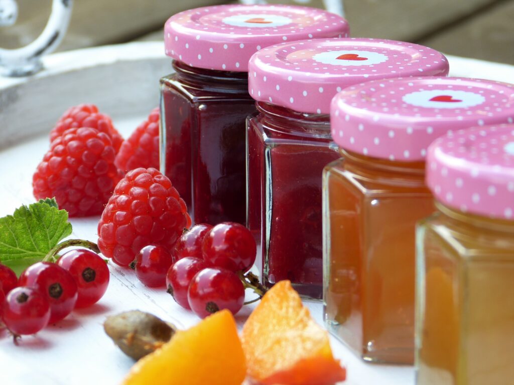 fruit jam Image by Silvia from Pixabay