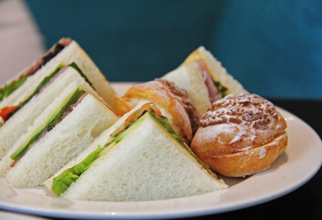 sharonang-sandwiches Image by Sharon Ang from Pixabay