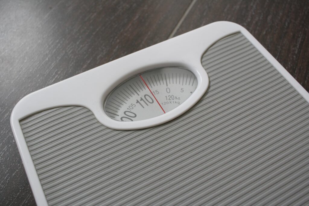 weighing scale Image by Joachim Schnürle from Pixabay